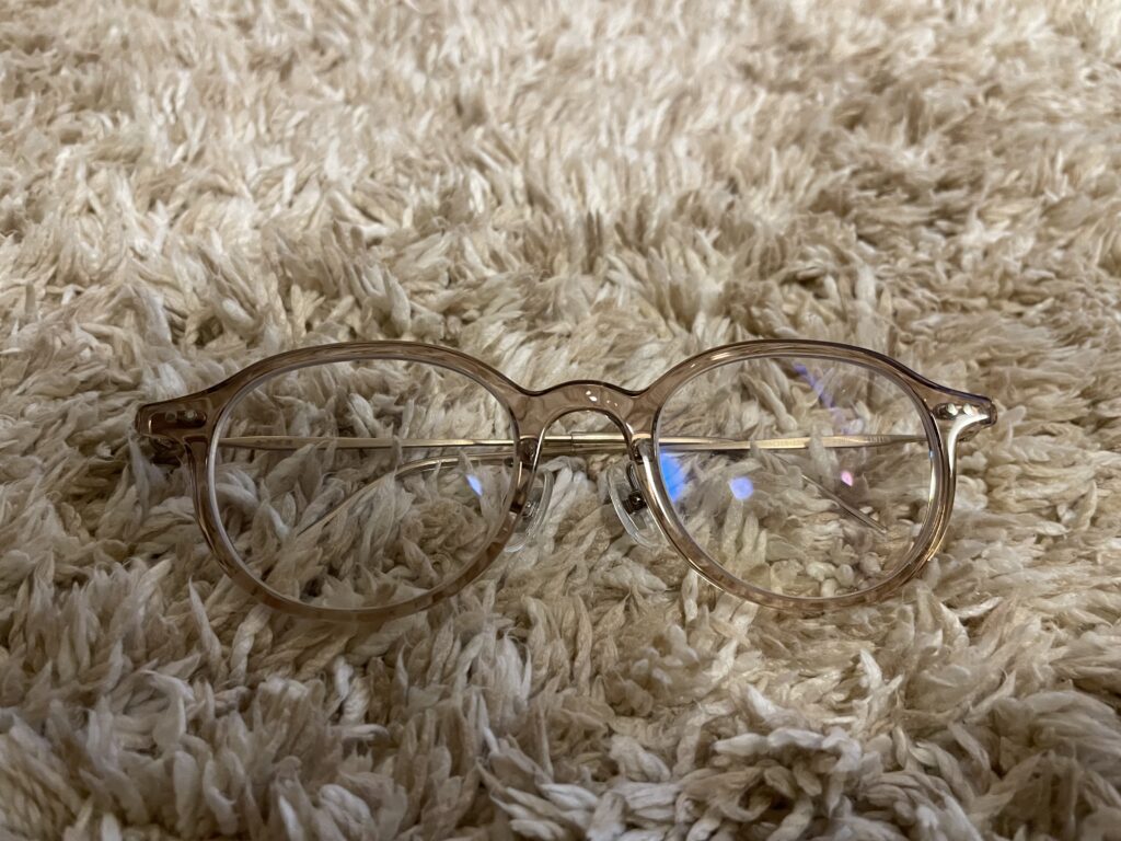 金子眼鏡店で買ったメガネ